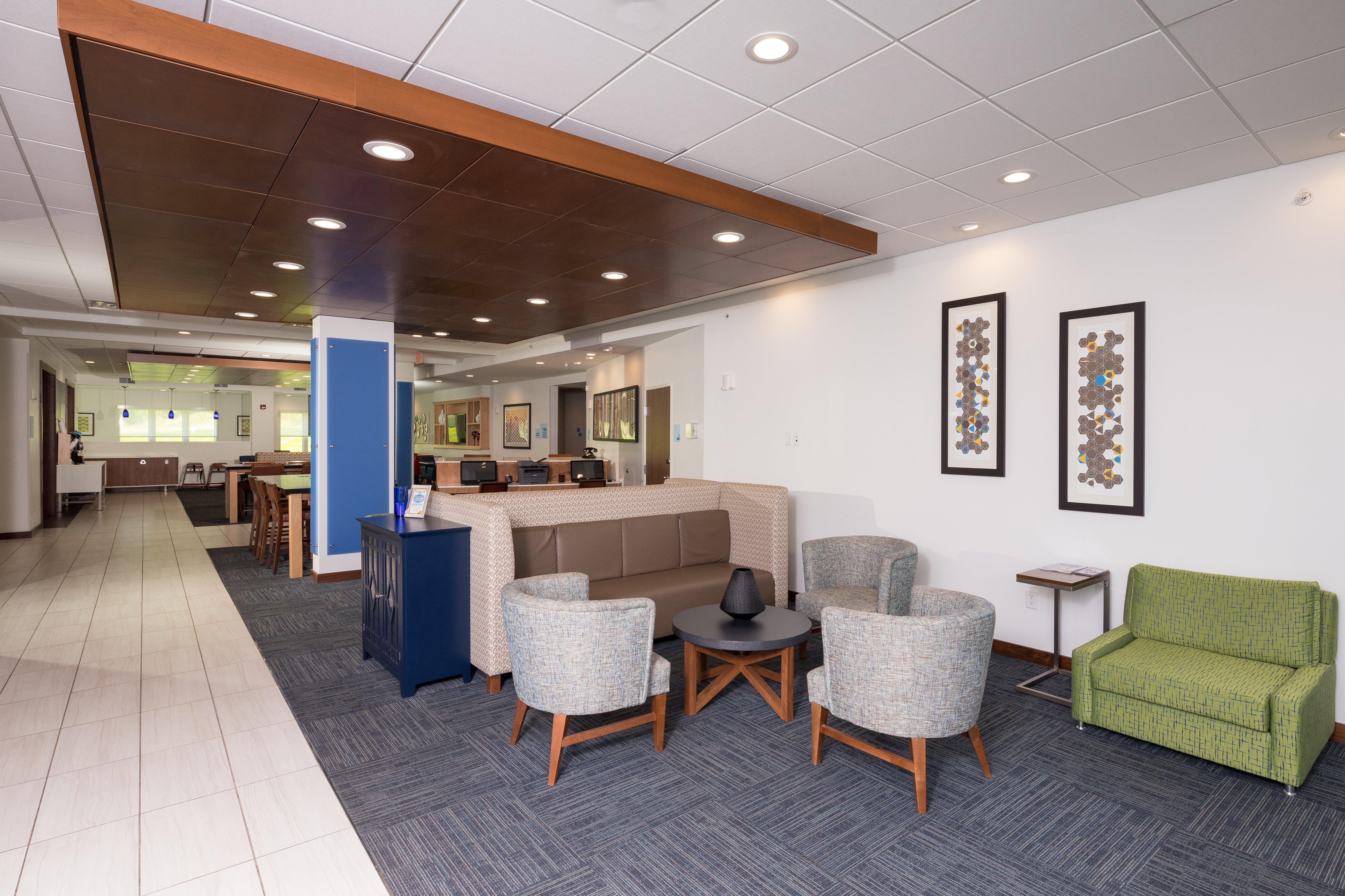 Holiday Inn Express & Suites - Portage By Ihg מראה חיצוני תמונה
